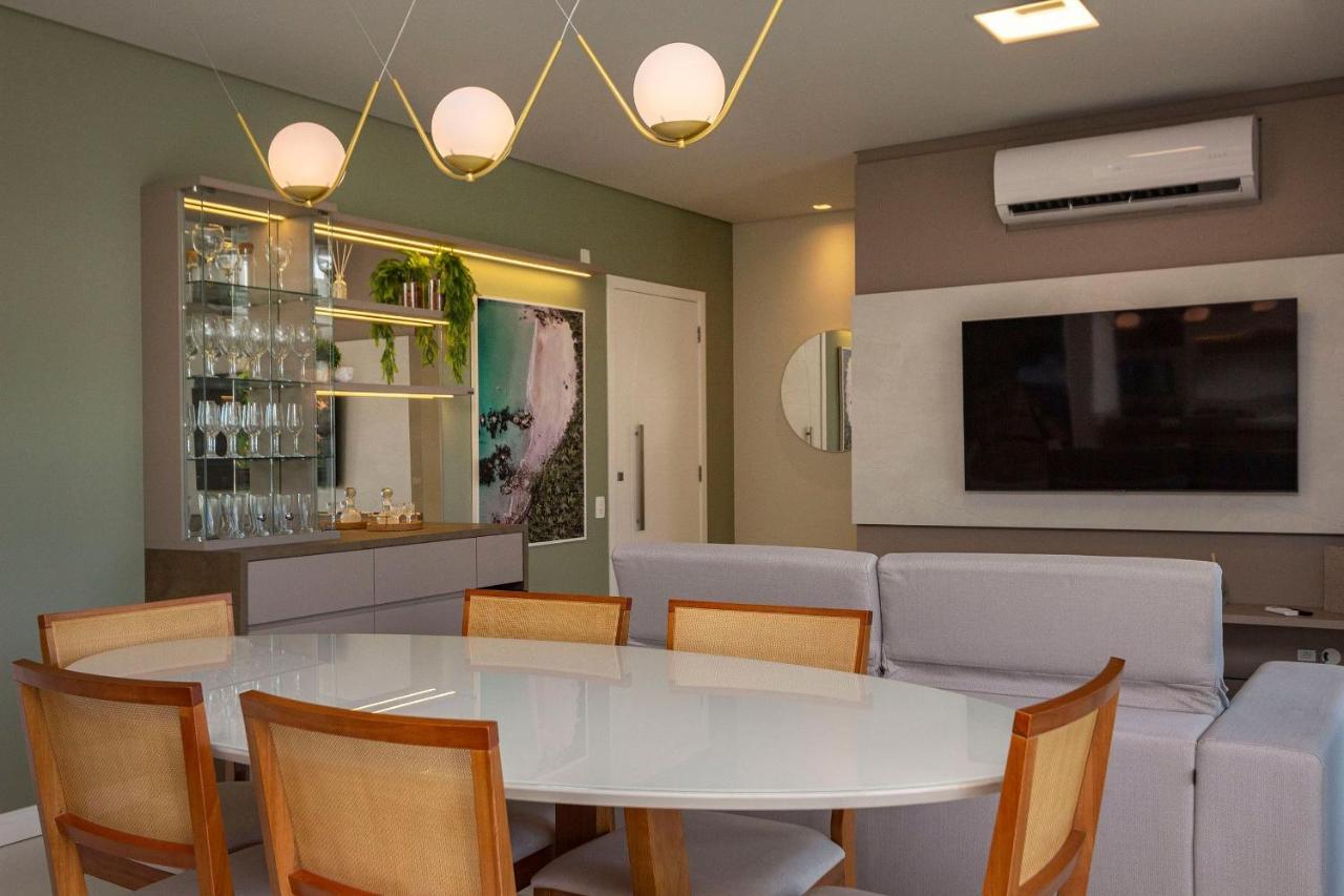 Punta Blu 101-9 - Apartamento De Alto Padrao Em Condominio Exclusivo, Quadra Poliesportiva - Piscina - Portaria 24H. Bombinhas Exterior photo